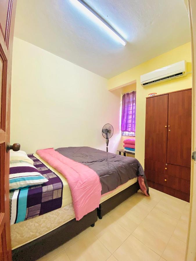 Smilez Homestay H102 & A306 At Pd Perdana Kondo Resort Port Dickson Extérieur photo