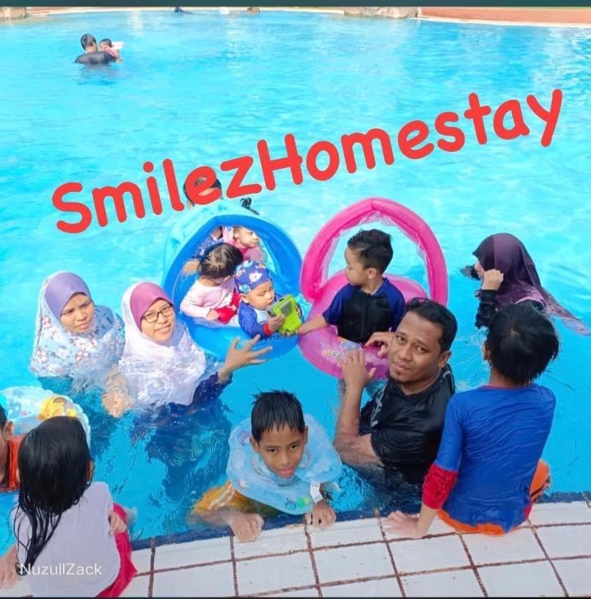 Smilez Homestay H102 & A306 At Pd Perdana Kondo Resort Port Dickson Extérieur photo