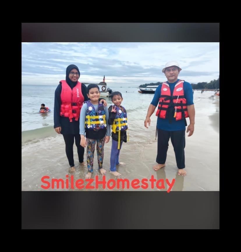 Smilez Homestay H102 & A306 At Pd Perdana Kondo Resort Port Dickson Extérieur photo